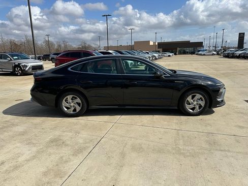 Used 2025 Hyundai Sonata SE image 4
