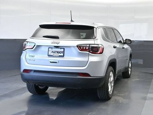 Used 2025 Jeep Compass Sport w/ Mopar Graphics Package AWD/4WD image 28