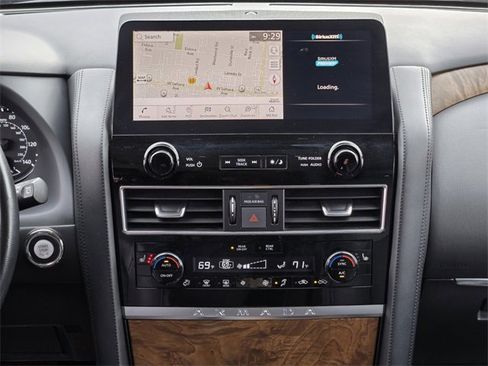 Used 2022 Nissan Armada SL w/ Captain's Chairs Package image 17