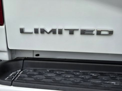 New 2026 RAM 2500 Limited image 27