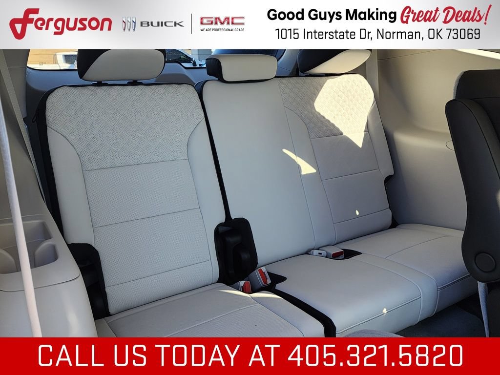 New 2026 GMC Acadia Denali w/ Super Cruise Package FWD image 52
