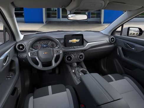 New 2026 Chevrolet Blazer LT w/ Convenience Package FWD image 15