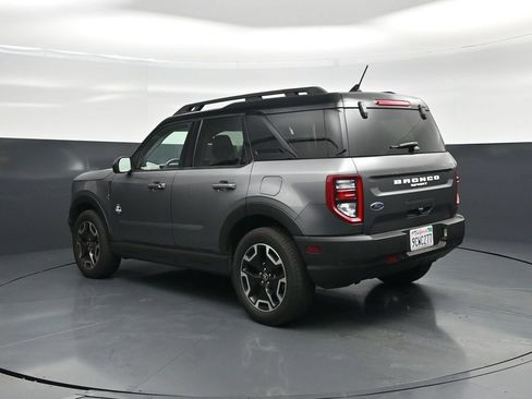 Used 2022 Ford Bronco Sport Outer Banks w/ Tech Package AWD/4WD image 7