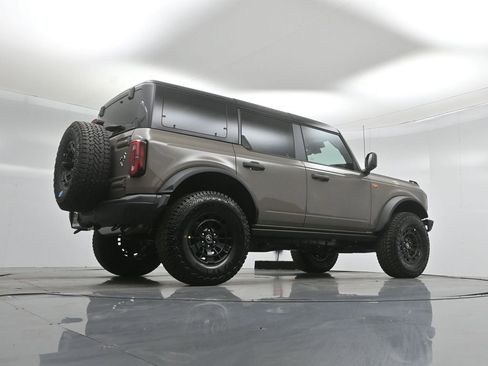New 2026 Ford Bronco Badlands image 46