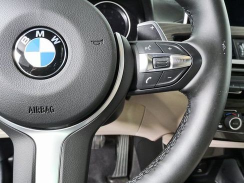 Used 2022 BMW X1 xDrive28i w/ M Sport Package AWD/4WD image 11