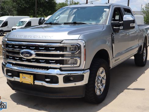 Certified 2024 Ford F350 Lariat w/ Lariat Ultimate Package AWD/4WD image 8