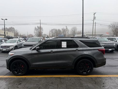 Used 2021 Ford Explorer ST w/ Equipment Group 401A image 5