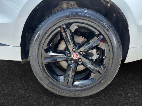 Used 2020 Jaguar F-PACE Checkered Flag AWD/4WD image 15