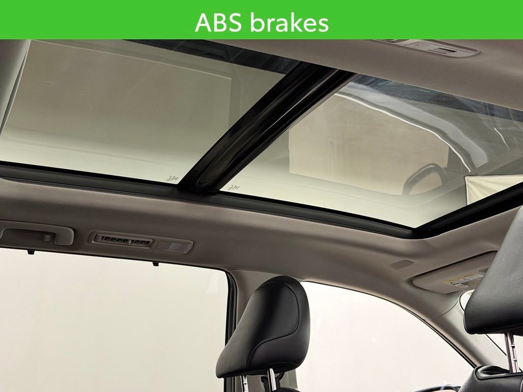 Used 2024 Toyota Grand Highlander AWD image 19