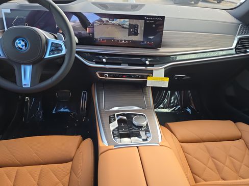 New 2026 BMW X5 xDrive50e w/ M Sport Package image 15