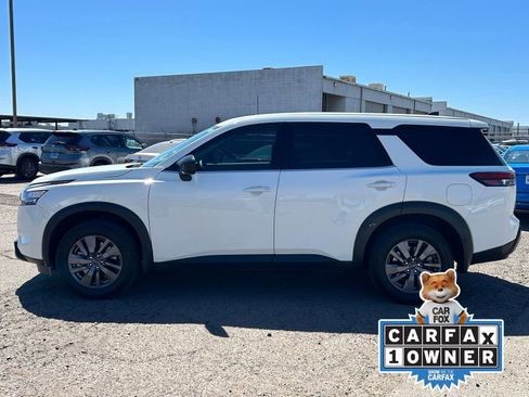 Used 2024 Nissan Pathfinder S image 6
