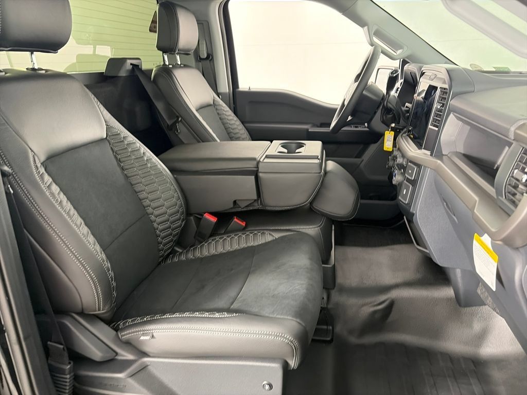 New 2026 Ford F150 XL AWD/4WD image 25