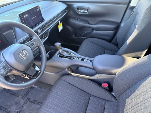New 2026 Honda HR-V LX image 11