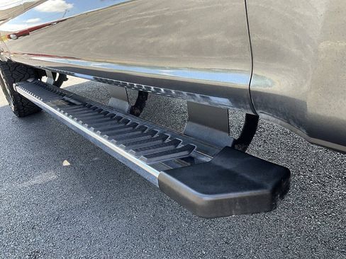 Used 2019 Ford F250 Lariat w/ Lariat Ultimate Package AWD/4WD image 54