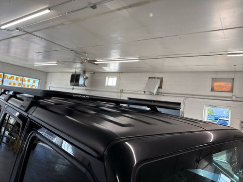 Used 2022 Jeep Wrangler Unlimited Rubicon 4xe w/ Cold Weather Group image 77