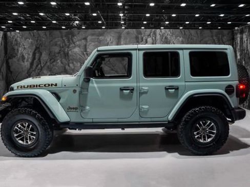 Used 2024 Jeep Wrangler Unlimited Rubicon 392 image 27