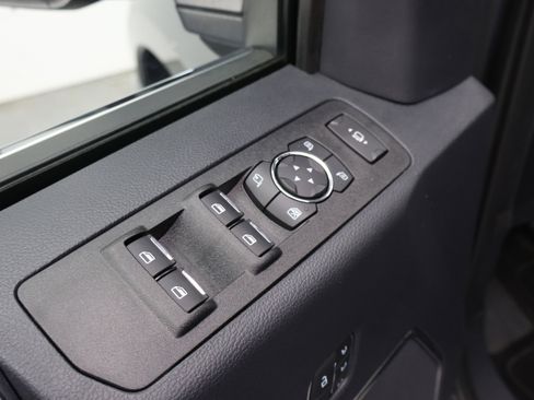 Used 2022 Ford F350 Platinum image 48