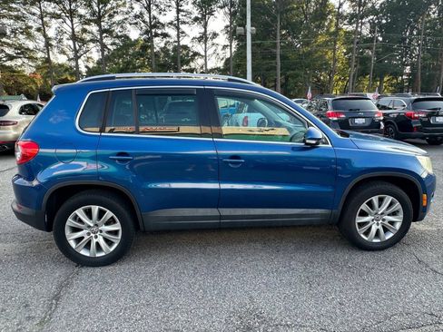 Used 2009 Volkswagen Tiguan SE AWD/4WD image 5