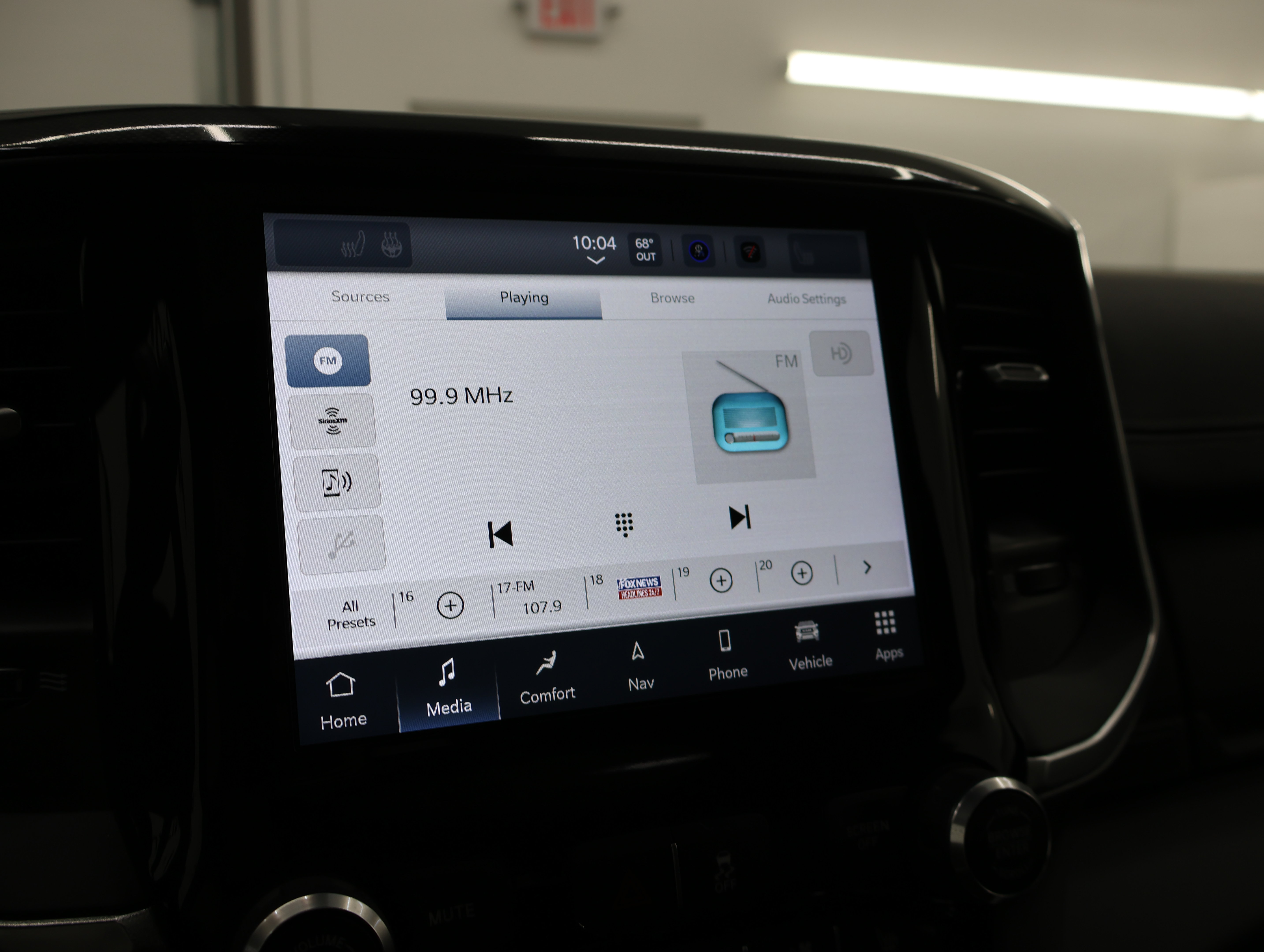 Used 2022 RAM 2500 Laramie w/ Night Edition AWD/4WD image 53