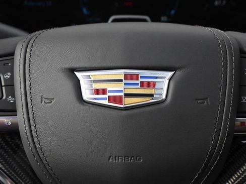 New 2026 Cadillac CT5 V w/ Platinum Package image 38