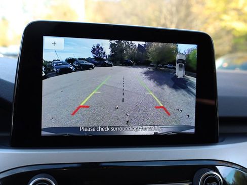 Used 2022 Ford Escape SEL w/ Technology Package image 26