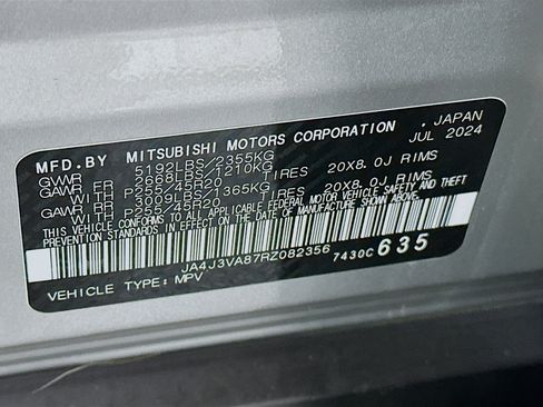 Used 2024 Mitsubishi Outlander SE image 12