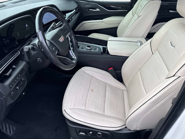 Used 2021 Cadillac Escalade Sport AWD/4WD image 22