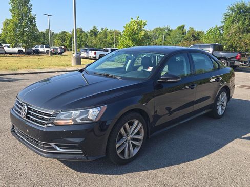 Used 2019 Volkswagen Passat 2.0T Wolfsburg w/ Wheels & Sunroof Package FWD image 3