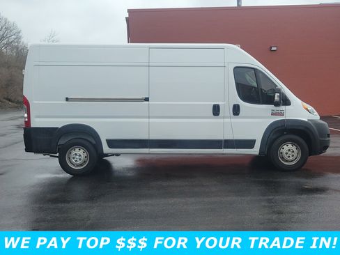 Used 2021 RAM ProMaster 2500 image 2