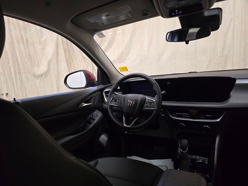 Used 2024 Buick Encore GX Preferred image 34