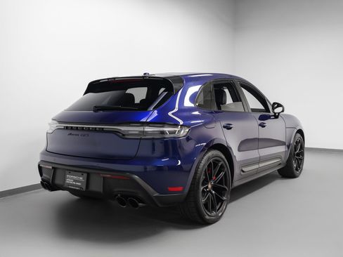 Certified 2024 Porsche Macan GTS w/ GTS Sport Package AWD/4WD image 12