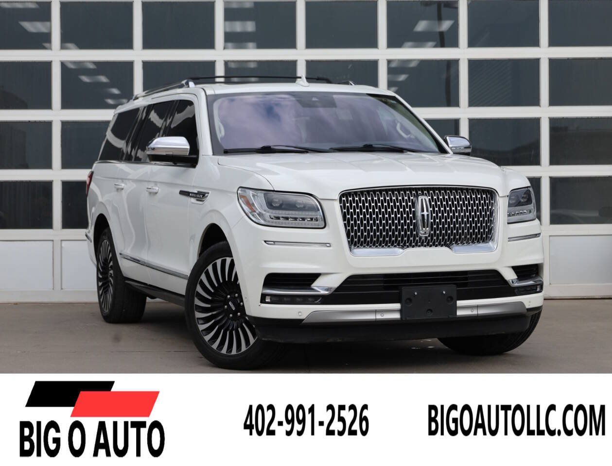 Used 2020 Lincoln Navigator L Black Label w/ Cargo Convenience Package AWD/4WD image 1