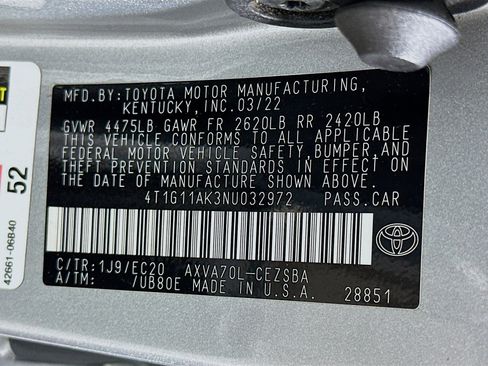 Used 2022 Toyota Camry SE w/ Carpet Mat Package (TMS) image 12