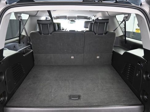 Used 2019 Chevrolet Suburban Premier image 46