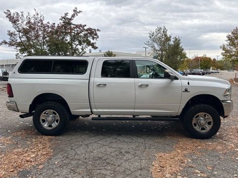 Used 2018 RAM 2500 SLT image 6