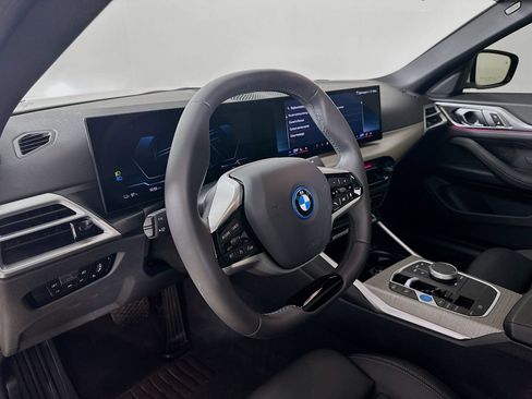 Used 2025 BMW i4 eDrive40 RWD image 33