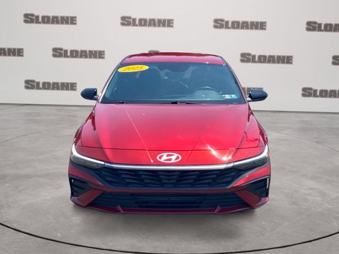 Used 2025 Hyundai Elantra Sport FWD image 8