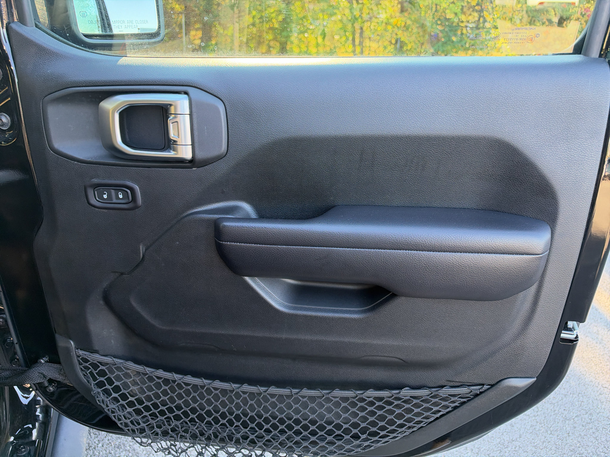 Used 2018 Jeep Wrangler Unlimited Rubicon AWD/4WD image 18