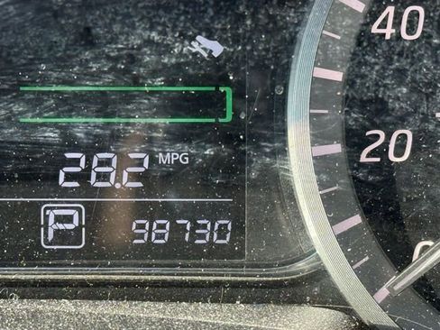 Used 2013 Nissan Sentra SR image 11