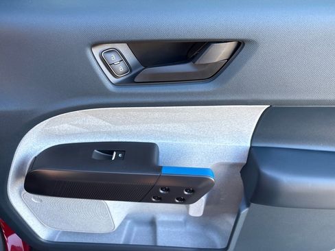 New 2025 Ford Maverick XLT w/ Equipment Group 301A image 32