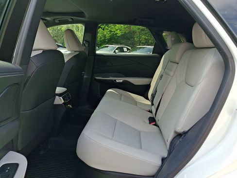 Certified 2024 Lexus RX 350 Premium w/ Accessory Package (Z1) AWD/4WD image 11