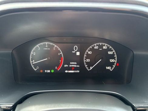 Used 2025 Honda CR-V EX-L image 6