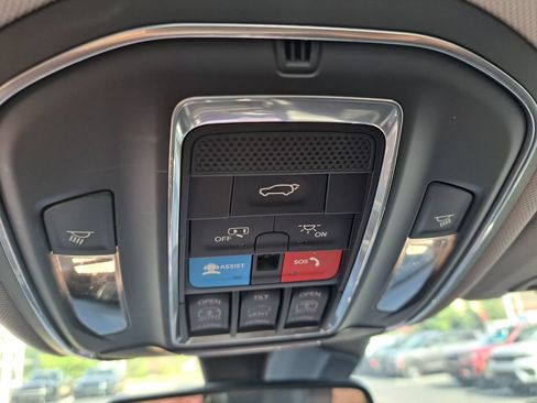 Used 2023 Jeep Grand Cherokee 4WD 4xe image 21