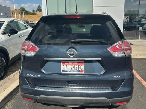 Used 2015 Nissan Rogue SV FWD image 18