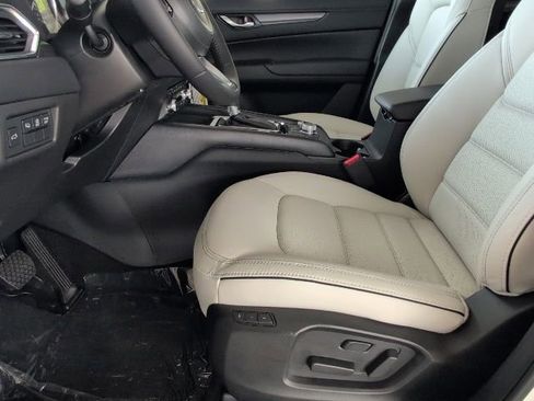 Used 2025 MAZDA CX-5 AWD 2.5 S w/ Preferred Package image 18