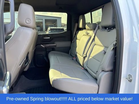 Used 2019 Chevrolet Silverado 1500 LTZ w/ Technology Package AWD/4WD image 18