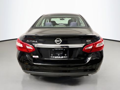 Used 2016 Nissan Altima 2.5 SR FWD image 6