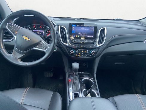 Used 2022 Chevrolet Equinox Premier image 10
