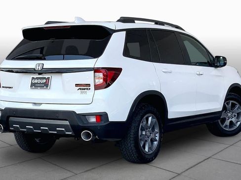 Used 2025 Honda Passport TrailSport image 13