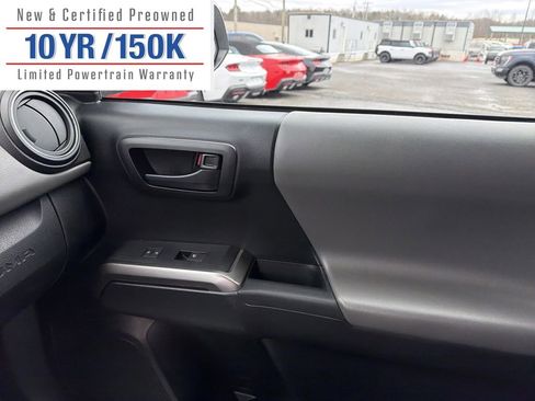 Used 2019 Toyota Tacoma SR5 image 23